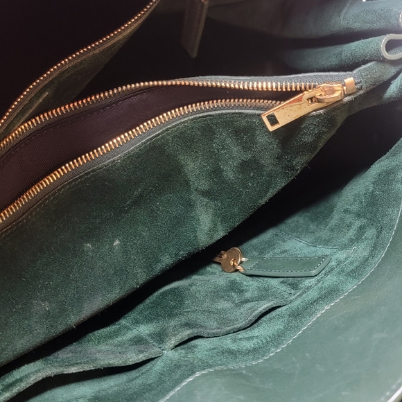 Beautiful pre-owne Saint laurent handbags - Picture 6 of 13